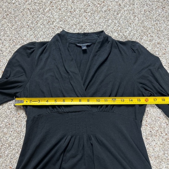 Banana Republic Black Short Sleeve Cross Front Cap Sleeve Blouse Womens Size S - Picture 7 of 9